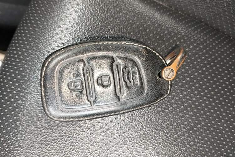 Used Hyundai Mistra 2014 1.8L Automatic Smart GLS Vehicle Key
