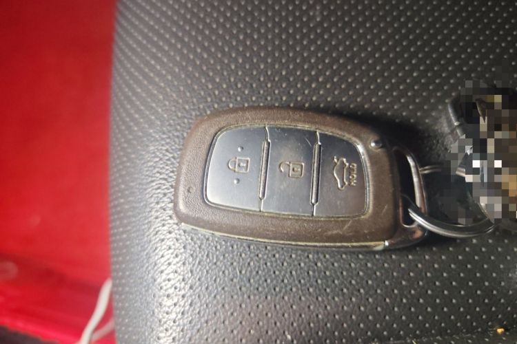 Used Hyundai Mistra 2014 1.8L Automatic Smart GLS Vehicle Key