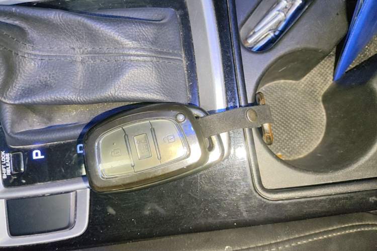 Used Hyundai Mistra 2014 1.8L Automatic Smart GLS Vehicle Key