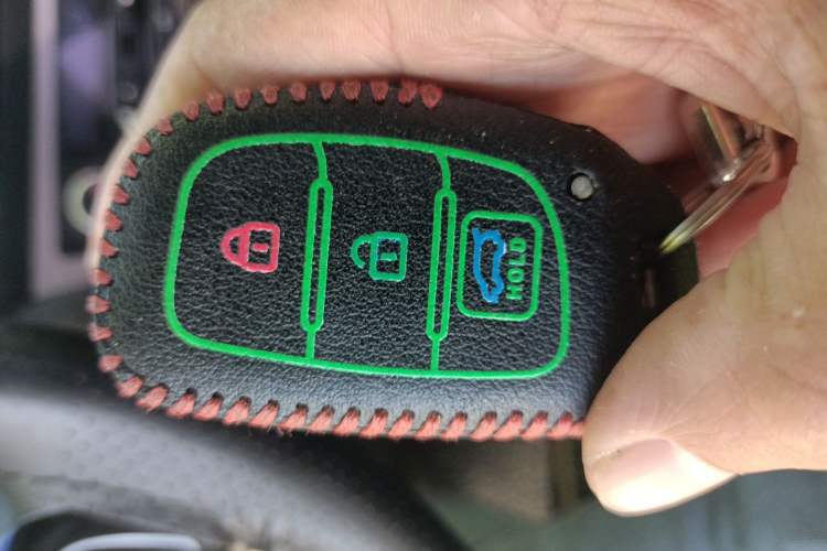 Used Hyundai Mistra 2014 1.8L Automatic Smart GLS Vehicle Key