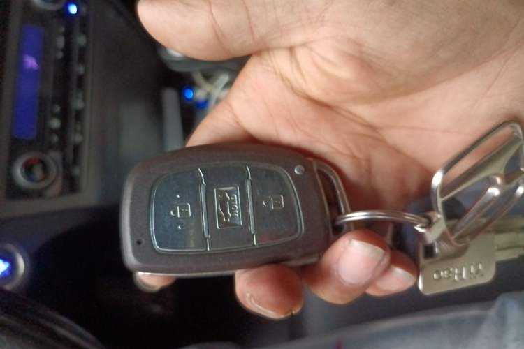 Used Hyundai Mistra 2014 1.8L Automatic Deluxe DLX Model Vehicle Key