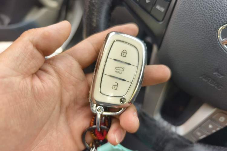 Used Hyundai Mistra 2014 1.8L Automatic Deluxe DLX Model Vehicle Key