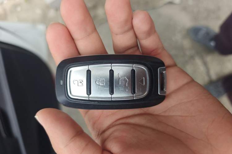 Used Hyundai Mistra 2014 1.8L Automatic Smart GLS Vehicle Key