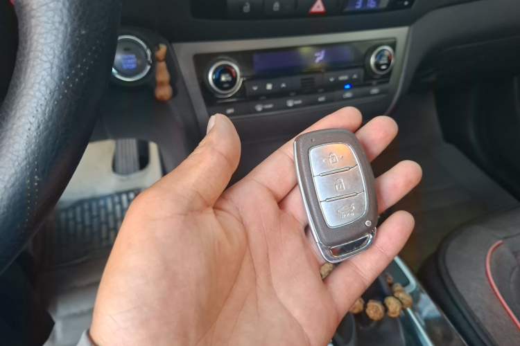 Used Hyundai Mistra 2014 1.8L Automatic Deluxe DLX Model Vehicle Key