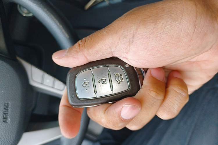 Used Hyundai Mistra 2014 1.8L Automatic Smart GLS Vehicle Key