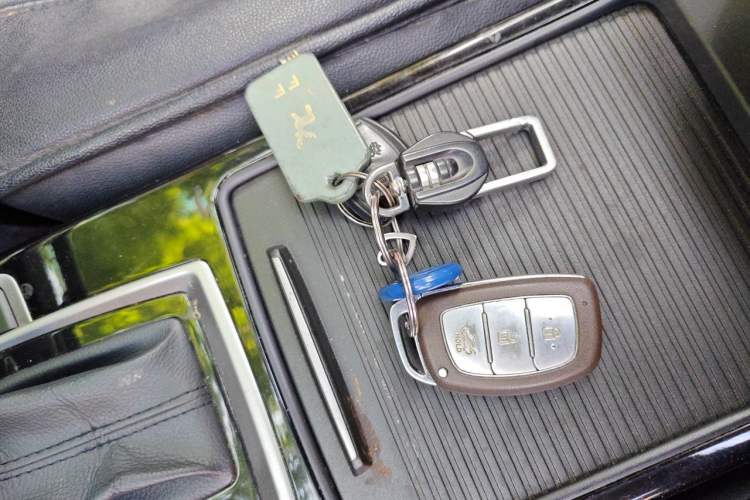 Used Hyundai Mistra 2014 1.8L Automatic Smart GLS Vehicle Key