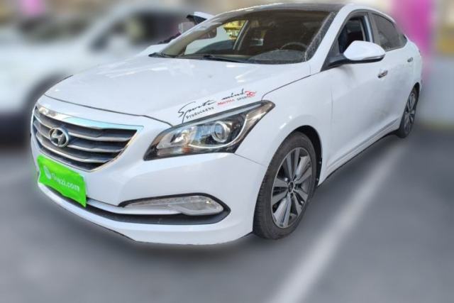 Hyundai Mistra 2014 1.8L Automatic Deluxe DLX Model مستعملة