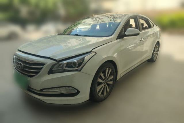 Ojetý Hyundai Mistra 2014 1.8L Automatic Deluxe DLX Model