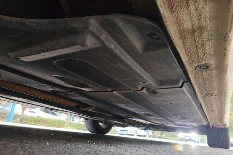 Used Hyundai Mistra 2014 1.8L Manual Comfort GL Model Chassis Rear Right