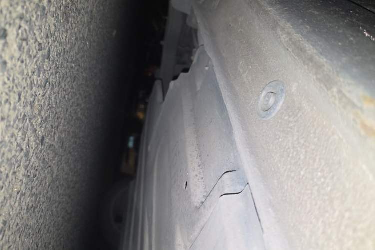 Used Hyundai Mistra 2014 1.8L Automatic Deluxe DLX Model Chassis Rear Right