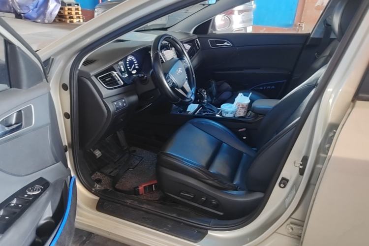 Used Hyundai Mistra 2014 1.8L Automatic Deluxe DLX Model Driver Seat