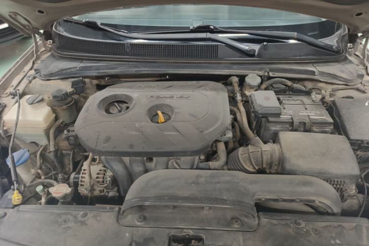 Used Hyundai Mistra 2014 1.8L Automatic Smart GLS Engine Bay