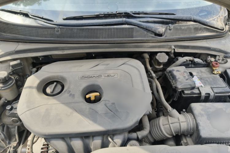 Used Hyundai Mistra 2014 1.8L Automatic Smart GLS Engine Bay