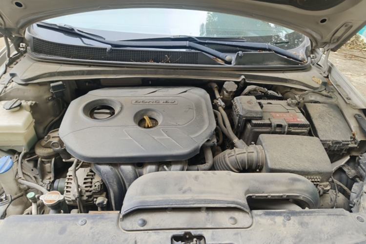 Used Hyundai Mistra 2014 1.8L Automatic Deluxe DLX Model Engine Bay
