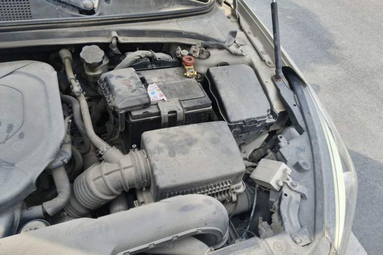 Used Hyundai Mistra 2014 1.8L Automatic Smart GLS Engine Bay Left