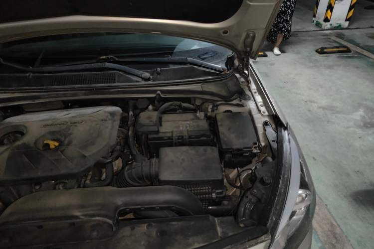 Used Hyundai Mistra 2014 1.8L Automatic Smart GLS Engine Bay Left