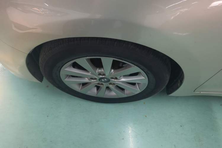Used Hyundai Mistra 2014 1.8L Automatic Smart GLS Exterior 1