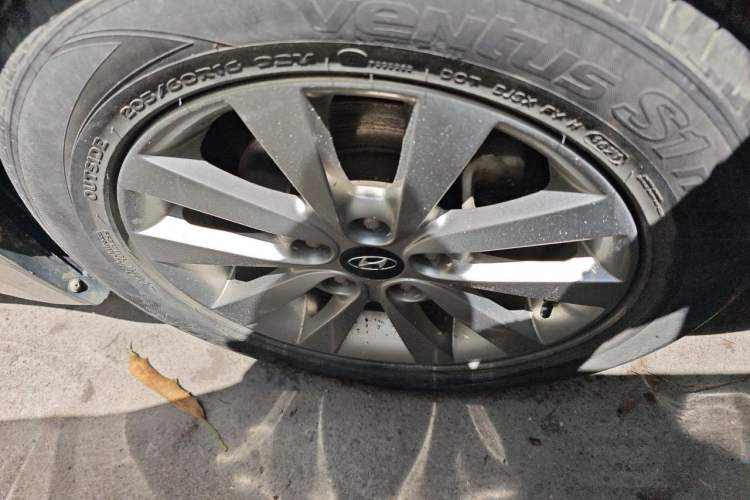 Used Hyundai Mistra 2014 1.8L Automatic Smart GLS Exterior 1
