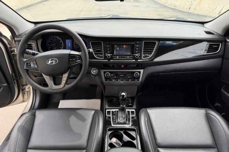 Used Hyundai Mistra 2014 1.8L Automatic Smart GLS Exterior 3