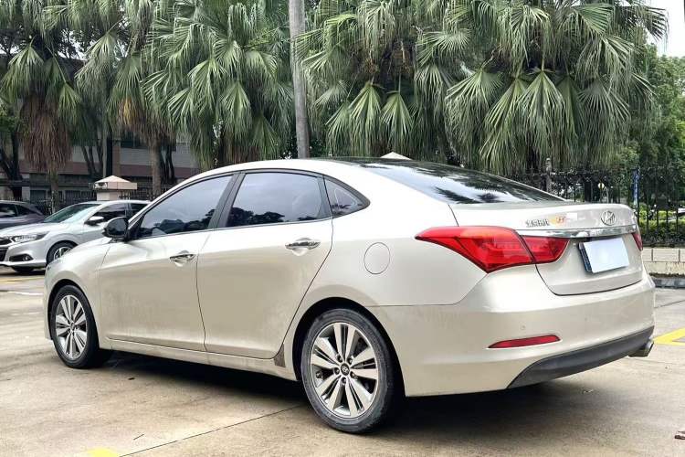 Used Hyundai Mistra 2014 1.8L Automatic Deluxe DLX Model Exterior 8
