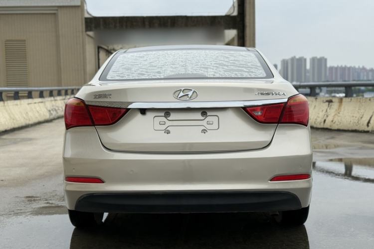 Used Hyundai Mistra 2014 1.8L Automatic Smart GLS Exterior 9