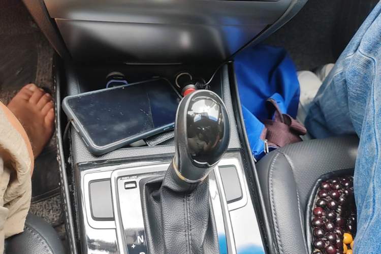 Used Hyundai Mistra 2014 1.8L Automatic Smart GLS Gear Lever