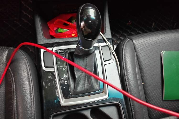 Used Hyundai Mistra 2014 1.8L Automatic Deluxe DLX Model Gear Lever