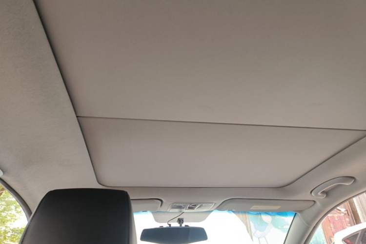 Used Hyundai Mistra 2014 1.8L Automatic Deluxe DLX Model Headliner