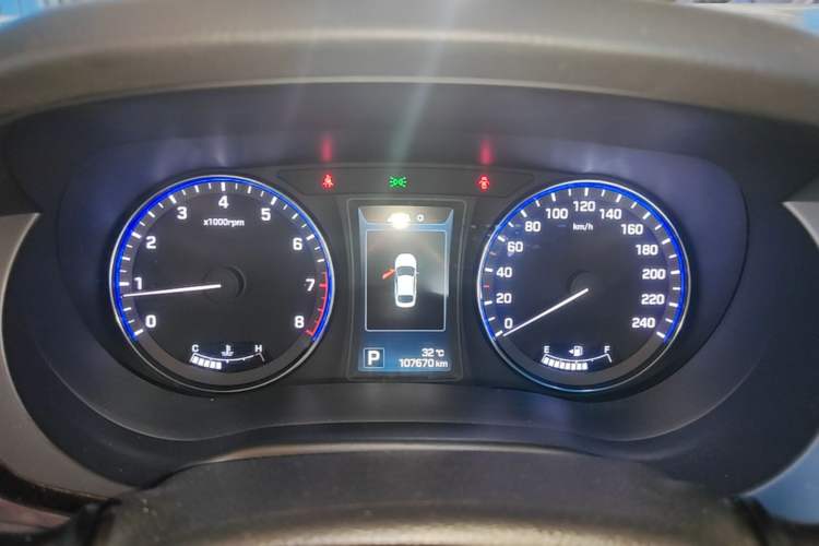 Used Hyundai Mistra 2014 1.8L Automatic Deluxe DLX Model Instrument Cluster