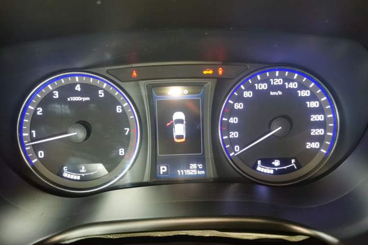 Used Hyundai Mistra 2014 1.8L Automatic Deluxe DLX Model Instrument Cluster