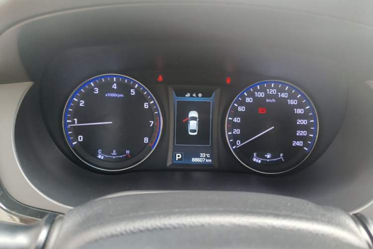 Used Hyundai Mistra 2014 1.8L Automatic Deluxe DLX Model Instrument Cluster
