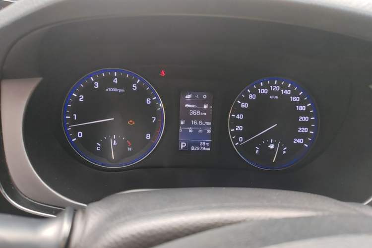 Used Hyundai Mistra 2014 1.8L Automatic Smart GLS Instrument Cluster