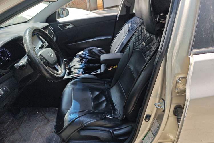 Used Hyundai Mistra 2014 1.8L Automatic Smart GLS Left Front Seat