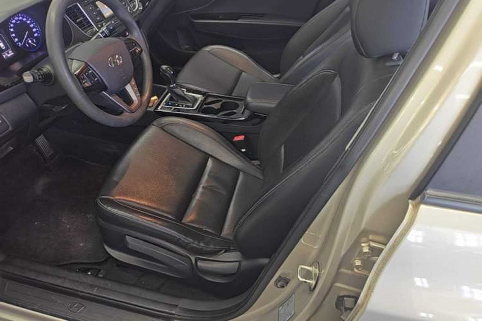 Used Hyundai Mistra 2014 1.8L Automatic Smart GLS Left Front Seat