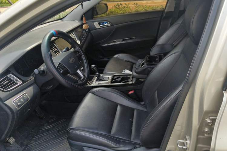 Used Hyundai Mistra 2014 1.8L Automatic Smart GLS Left Front Seat