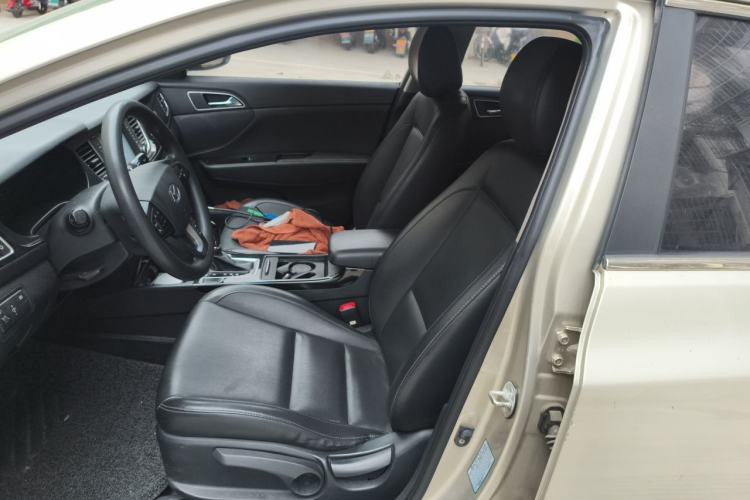 Used Hyundai Mistra 2014 1.8L Automatic Smart GLS Left Front Seat