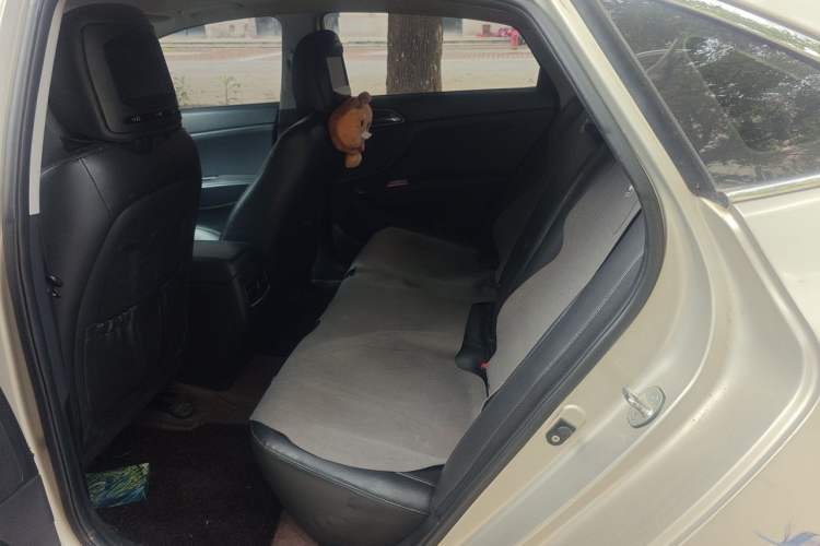 Used Hyundai Mistra 2014 1.8L Automatic Smart GLS Left Rear Seat