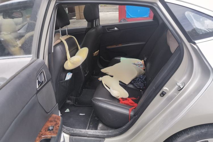 Used Hyundai Mistra 2014 1.8L Automatic Deluxe DLX Model Left Rear Seat