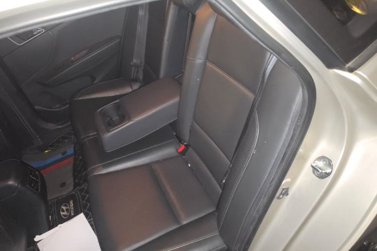 Used Hyundai Mistra 2014 1.8L Automatic Deluxe DLX Model Left Rear Seat