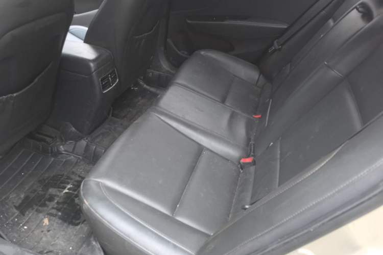 Used Hyundai Mistra 2014 1.8L Automatic Smart GLS Left Rear Seat