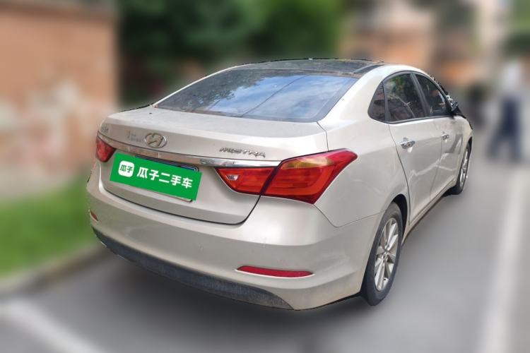 Used Hyundai Mistra 2014 1.8L Automatic Smart GLS Rear Right 45 Deg
