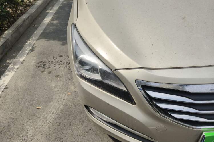 Used Hyundai Mistra 2014 1.8L Automatic Smart GLS Right Front Headlight