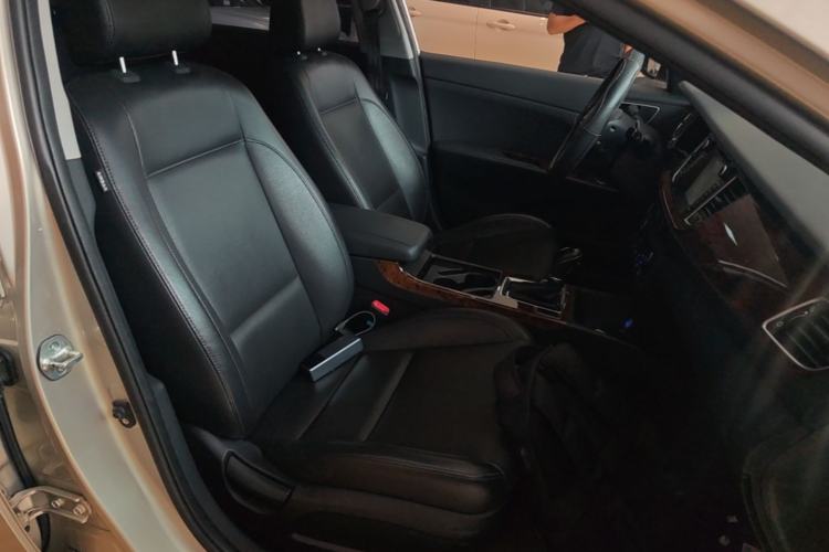 Used Hyundai Mistra 2014 1.8L Automatic Deluxe DLX Model Right Front Seat
