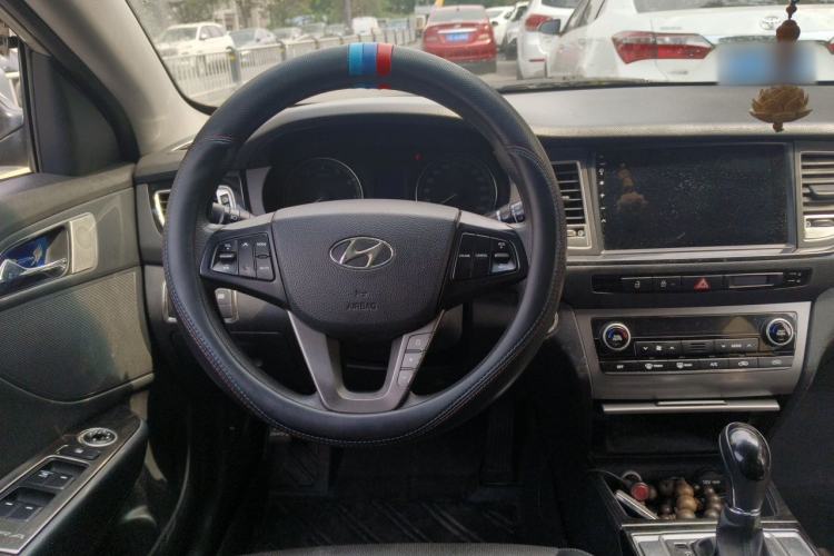 Used Hyundai Mistra 2014 1.8L Automatic Smart GLS Steering Wheel