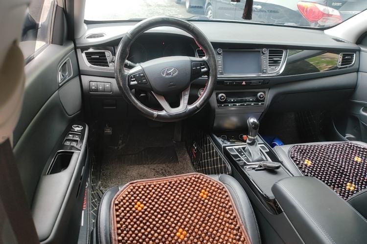 Used Hyundai Mistra 2014 1.8L Automatic Smart GLS Steering Wheel