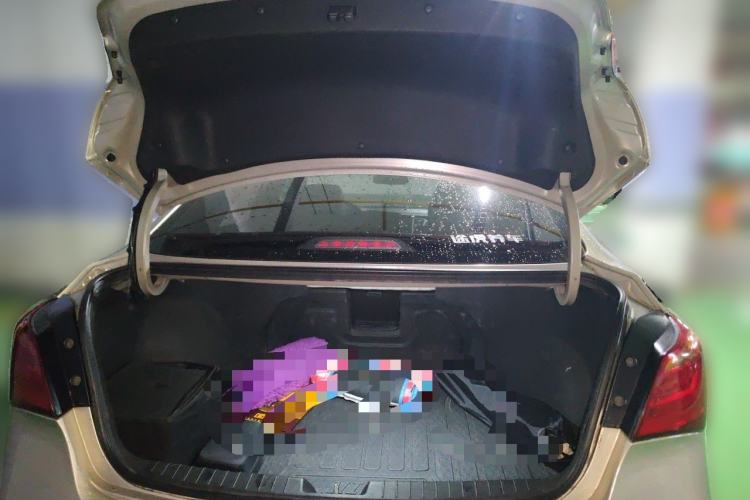 Used Hyundai Mistra 2014 1.8L Automatic Deluxe DLX Model Trunk