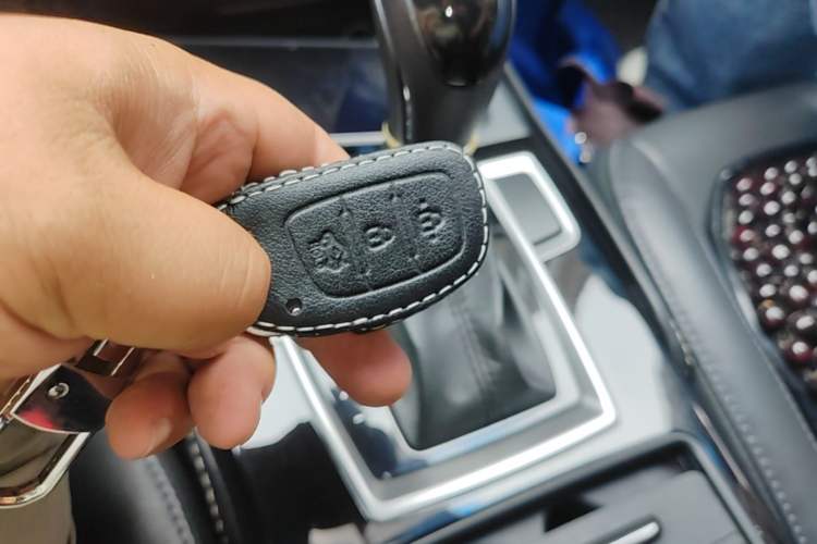 Used Hyundai Mistra 2014 1.8L Automatic Smart GLS Vehicle Key