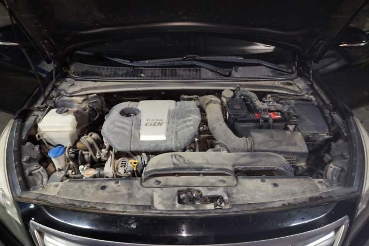 Used Hyundai Mistra 2016 1.6T Automatic Flagship TOP Model Engine Bay