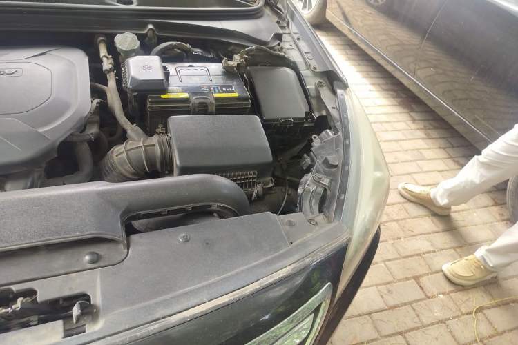 Used Hyundai Mistra 2016 1.8L Automatic Deluxe DLX Model Engine Bay Left