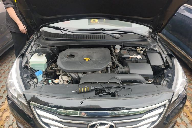 Used Hyundai Mistra 2016 1.8L Automatic Smart GLS Engine Bay
